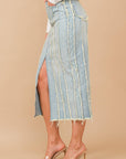 Distressed Seam Slit at Front Maxi Denim Skirt: Light Wash