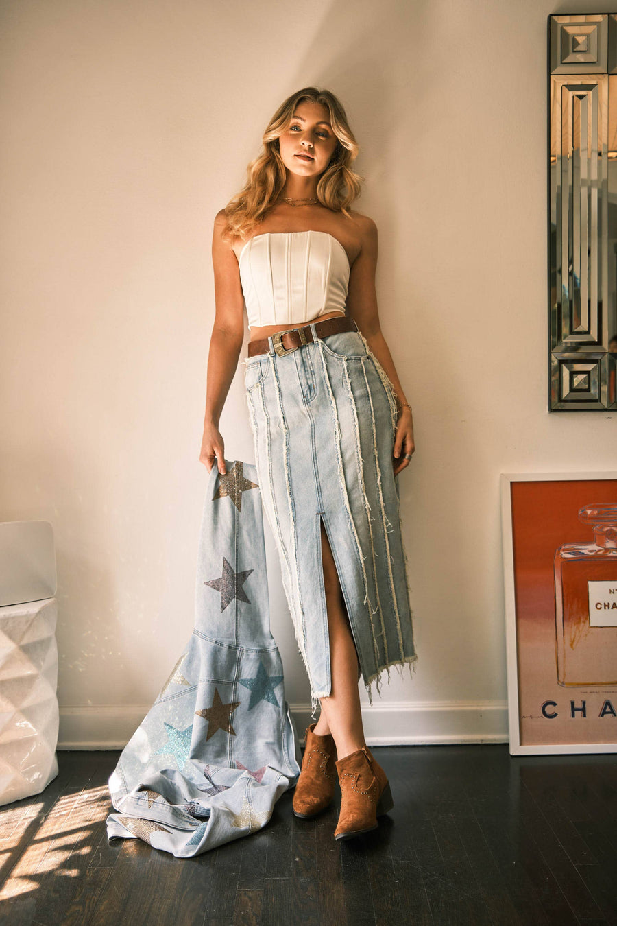 Distressed Seam Slit at Front Maxi Denim Skirt: Light Wash